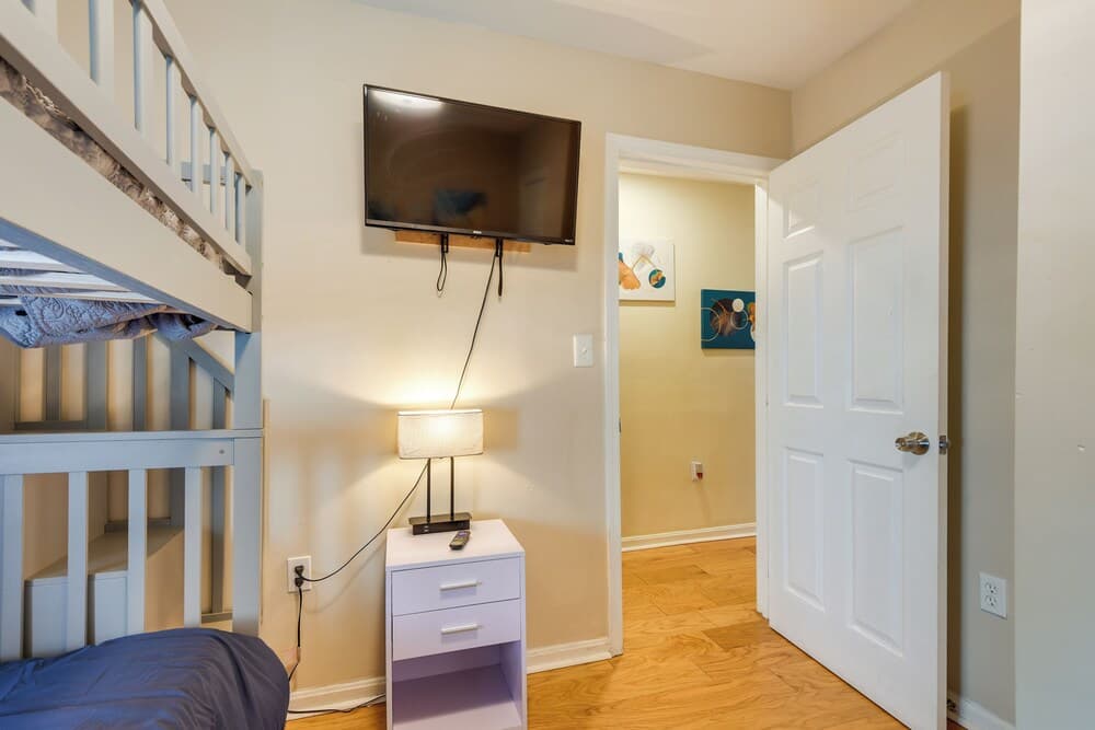 Baltimore Townhome Near Oriole Park w/ A/c!