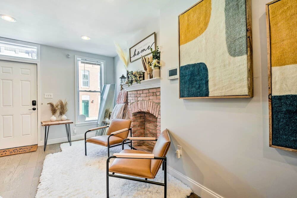 Central & Trendy Baltimore Townhome: Pets OK!
