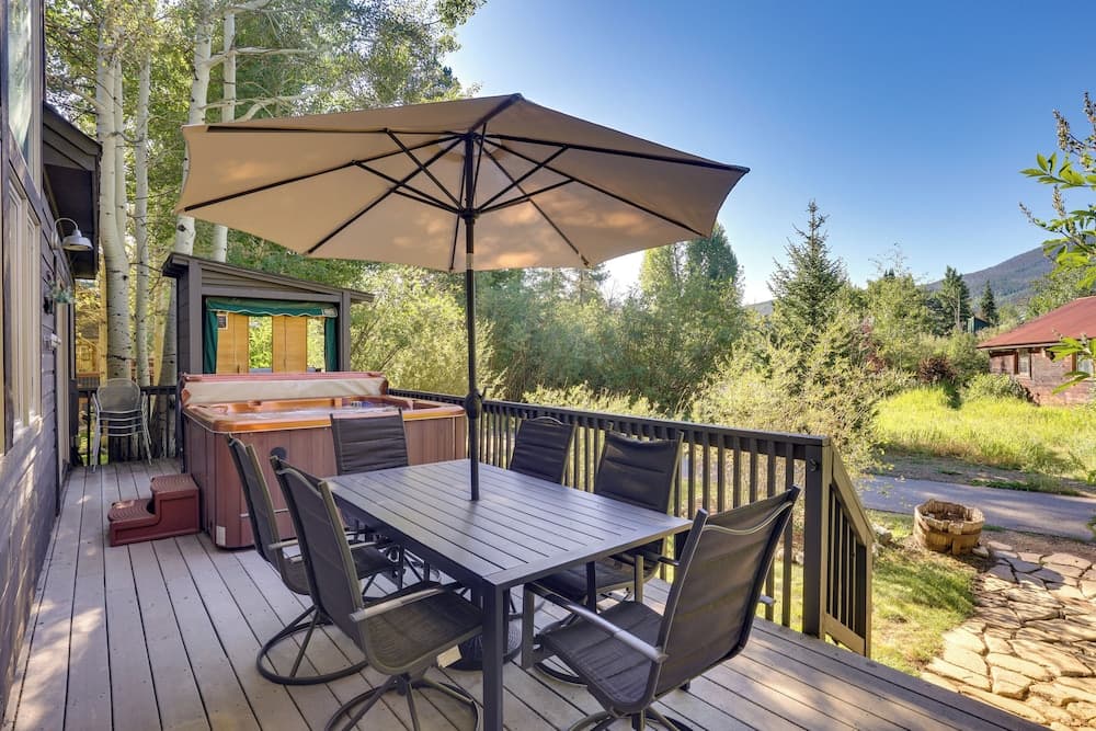 Walk to Main St: Frisco Home w/ Hot Tub & Deck!