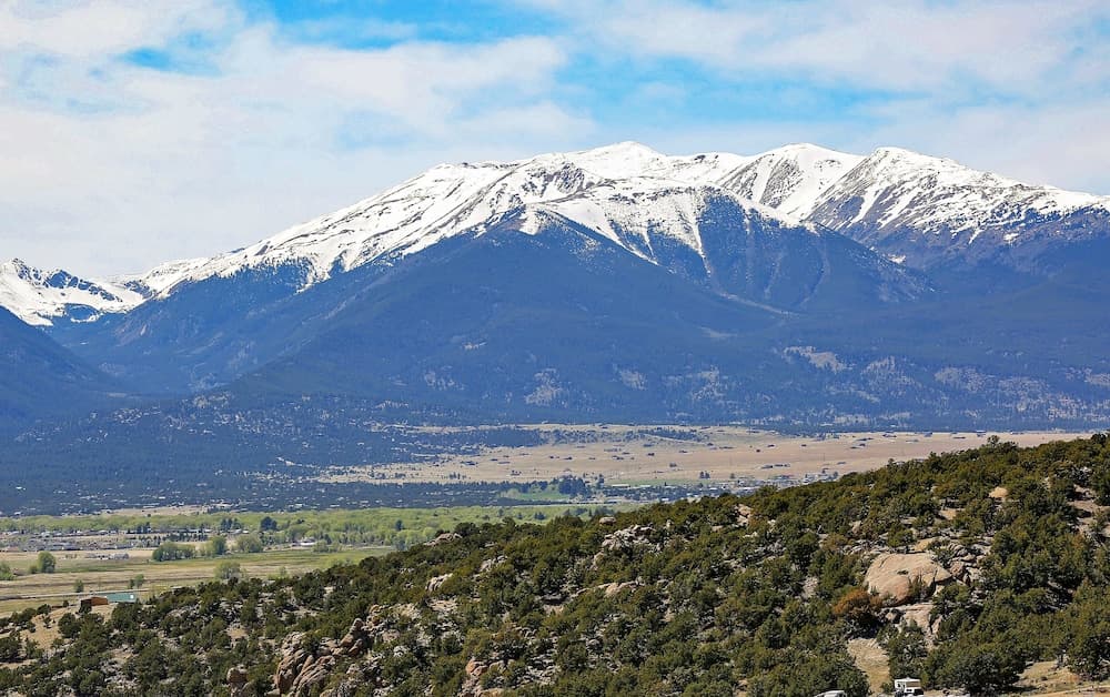 Downtown Buena Vista Condo: Walk to River & Cafes!