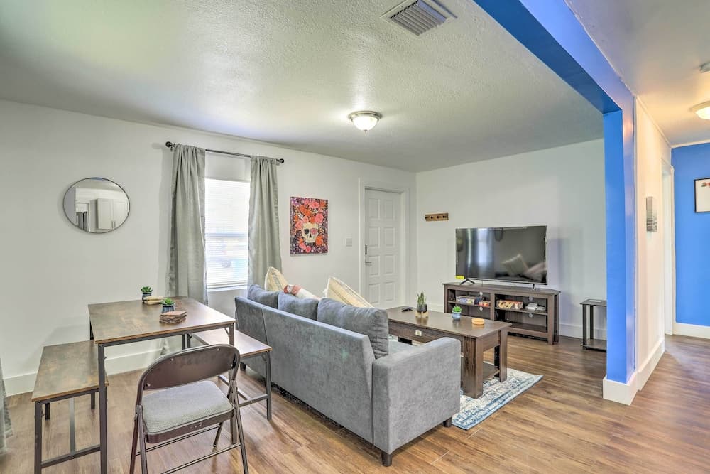 Beautiful Miami Getaway < 6 Mi to Downtown!