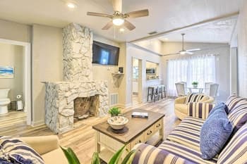 Port Charlotte Cottage ~ 3 Mi to Beach Park!