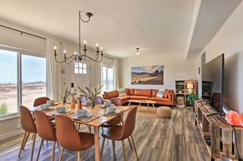 Twentynine Palms Home - Patio, Mountain Views