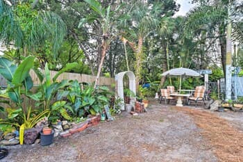 Quaint Jungle Hideaway Near Downtown St. Pete