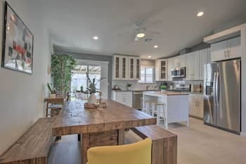 Desert Hot Springs Home w/ Pool & Gas Grill!