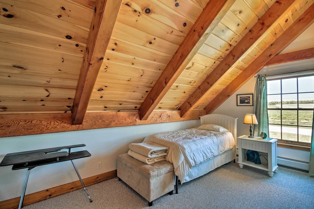 Waterfront Home w/ Dock & Beach on Lake Champlain!