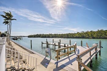 'sunset Suite' Marco Island Condo w/ Dock & Pool!