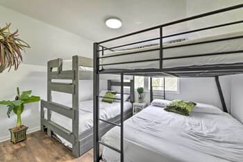 PCB Group Retreat w/ Deck, 1 Block to Beach!