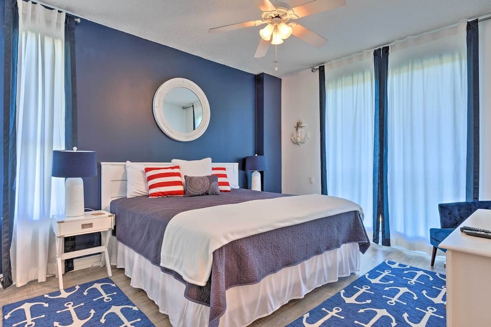 Oceanfront Corner-unit Condo on Perdido Key!