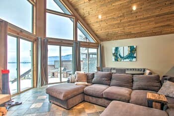 Waterfront Lake Pend Oreille Vacation Rental!