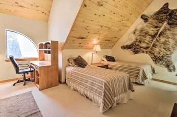 Pagosa Springs Townhome < 4 Mi to Hot Springs