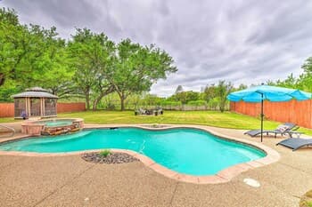 Granbury Abode w/ Pool & Grill ~ 3 Miles to Lake!
