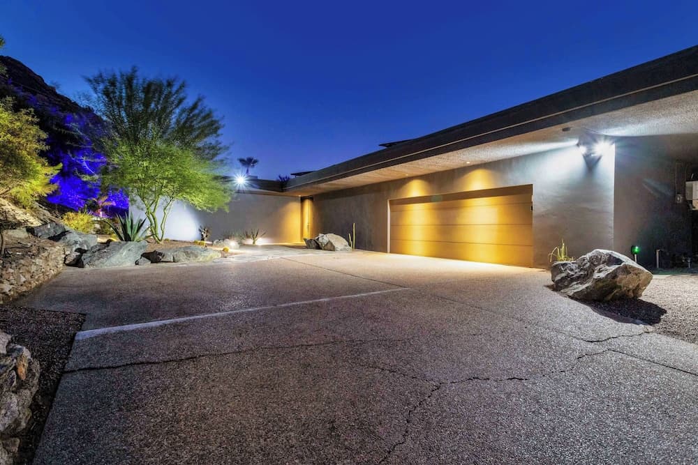 Palm Springs Retreat w/ Private Pool & Jacuzzi