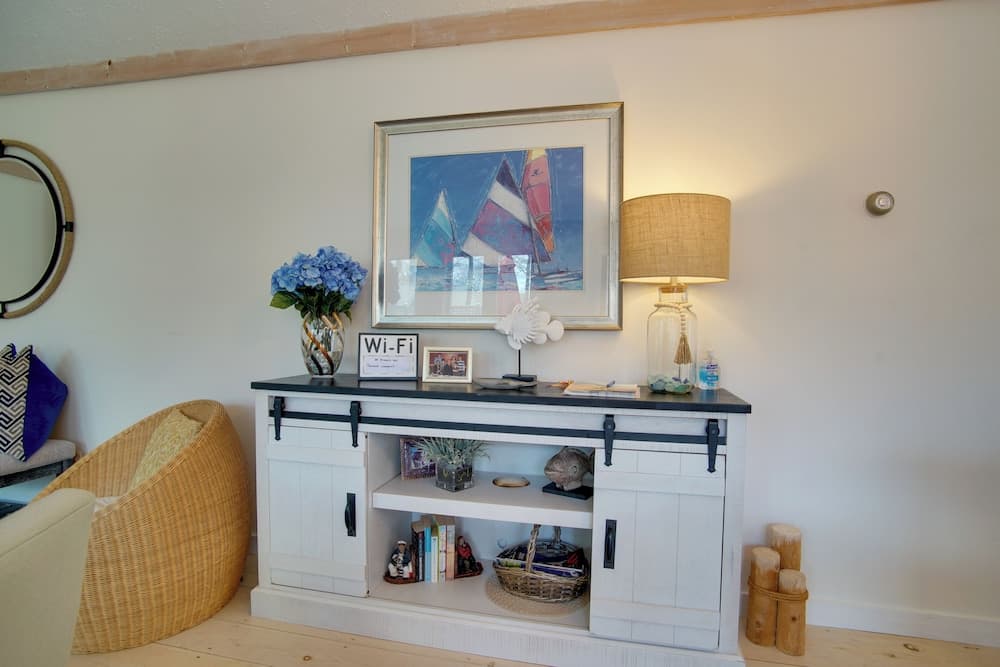 Charming Cape Cod Home w/ Patio, 2 Mi to Beach!