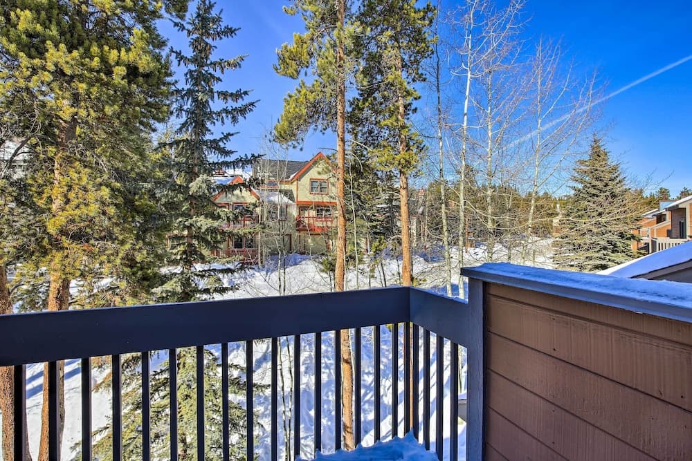 Ski-in Breckenridge Abode: Walk to Main St & Lifts