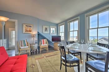 Splendid Provincetown Penthouse Apartment w/ Deck!