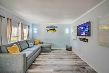 Family-friendly Yankeetown Home w/ Grill!