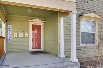 Vacation Rental Apt - Walk to Colorado College!