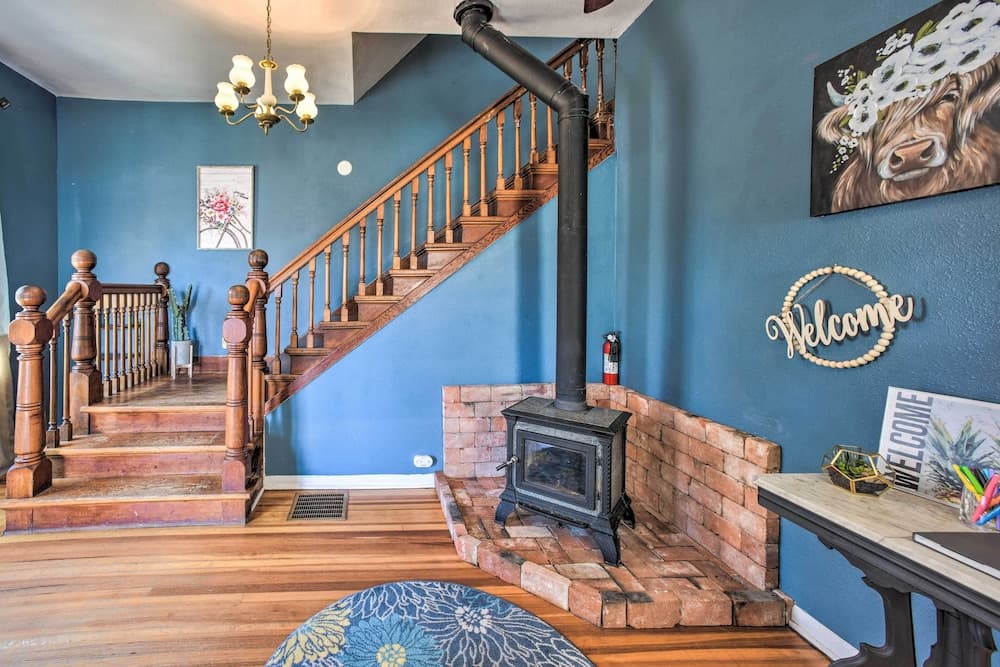 Historic Old Colorado City Home w/ Backyard!