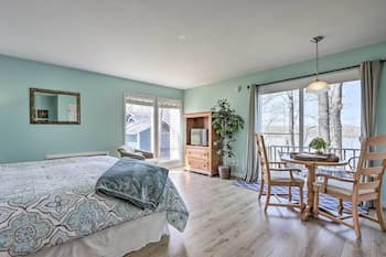 Peaceful Osage Beach Escape w/ Resort Perks!