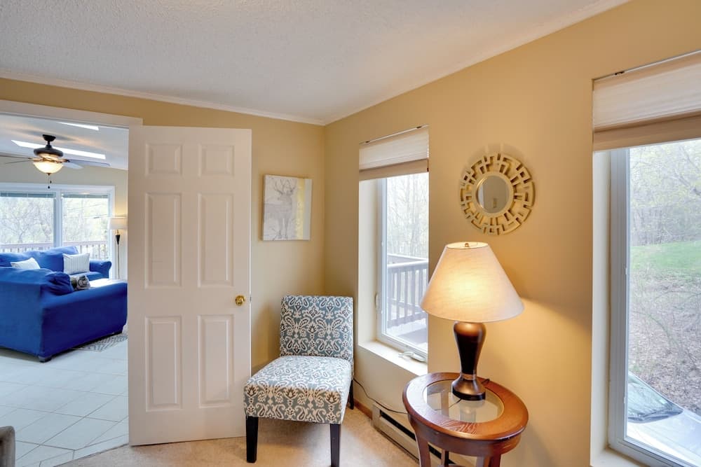 Catskills Home, 5 Mins to Windham Mtn Resort!