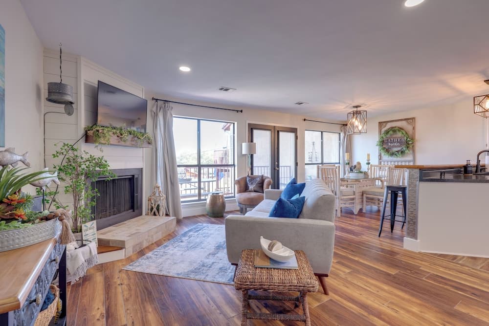 Canyon Lake Vacation Rental w/ Lake Views