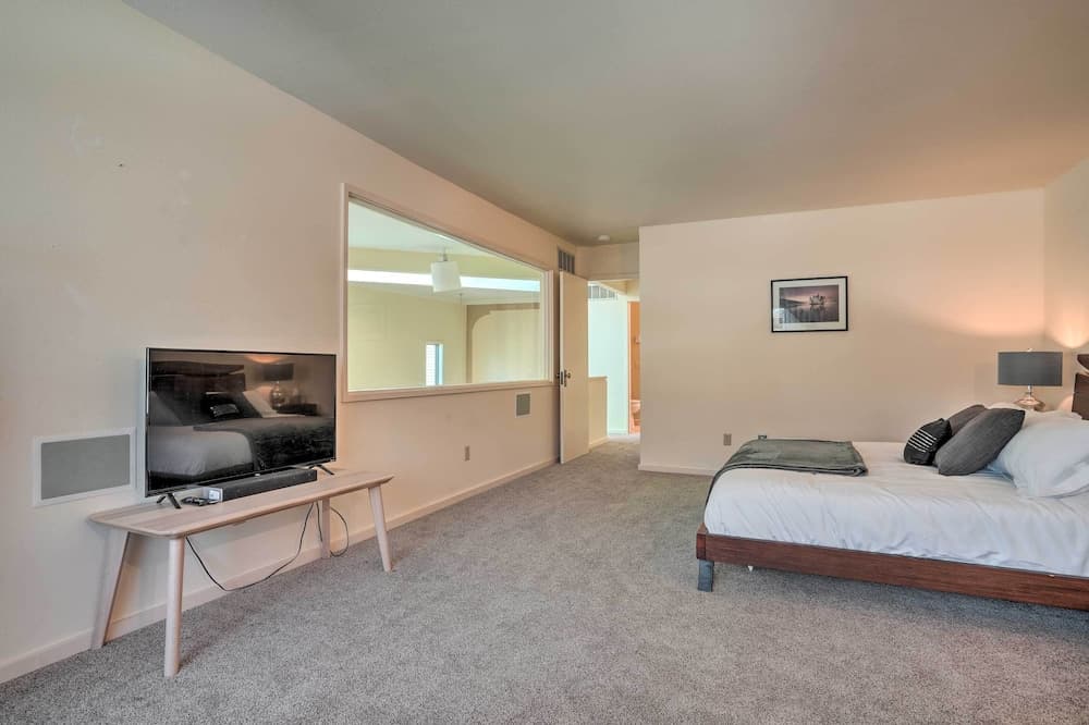 Cozy Anchorage Retreat - Near Hiking & Dtwn!