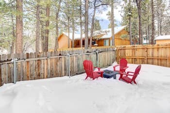 Newly Constructed Big Bear Cabin w/ Foosball!