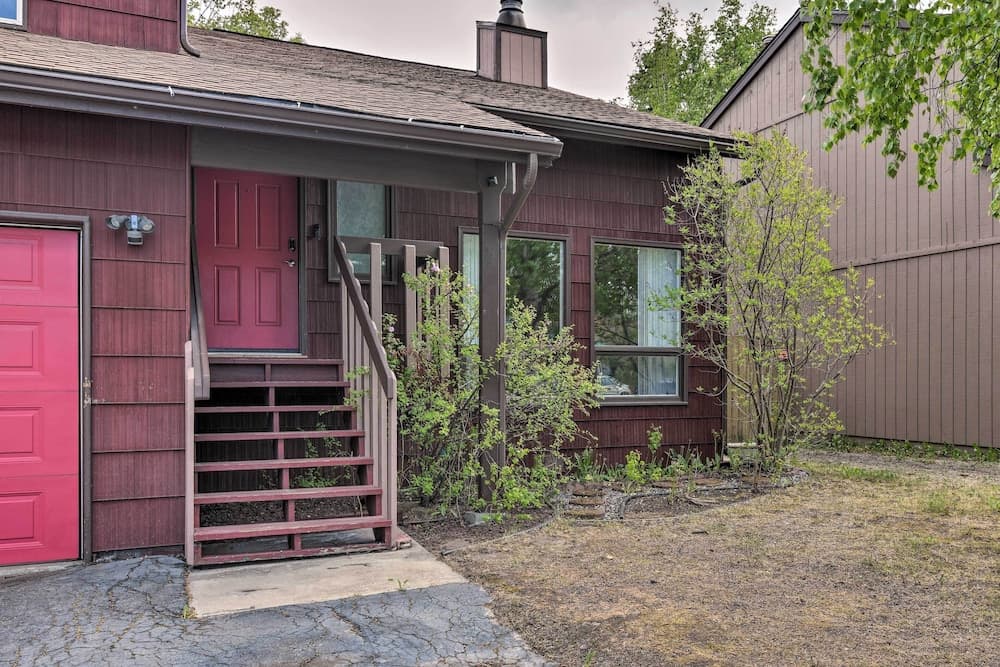 Pet Friendly Anchorage Retreat w/ Deck & Yard