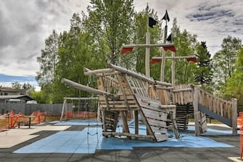 Pet Friendly Anchorage Retreat w/ Deck & Yard