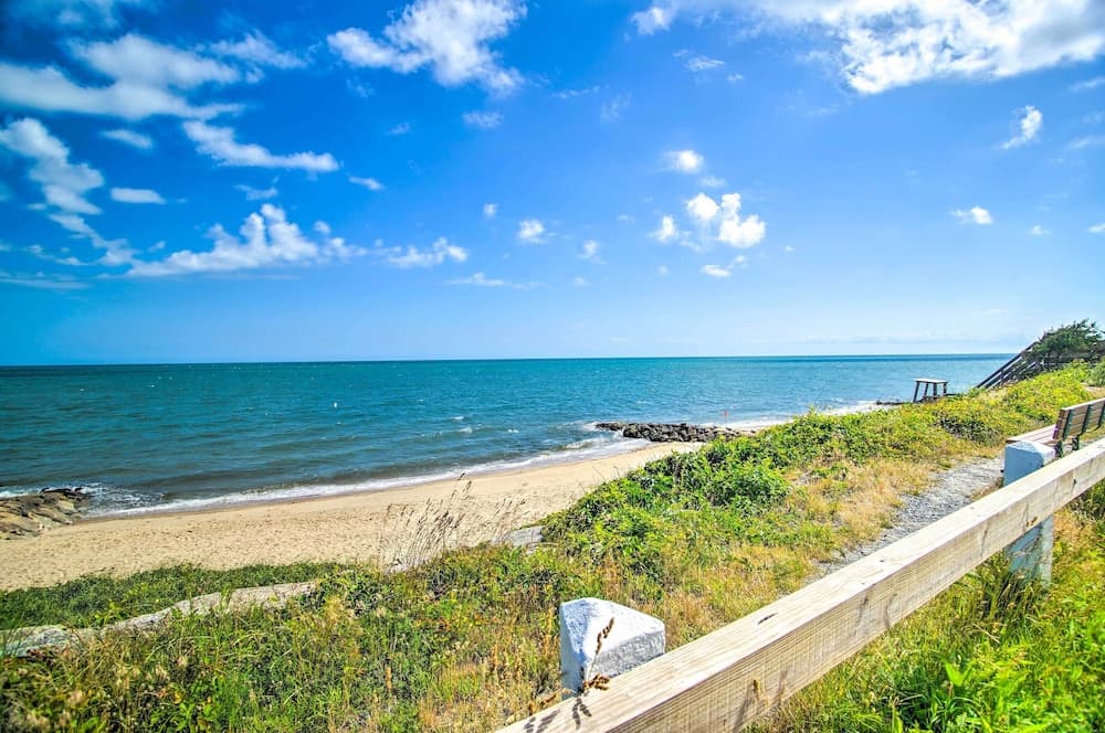 Pet-friendly Cape Cod Getaway < 1 Mi to Beach