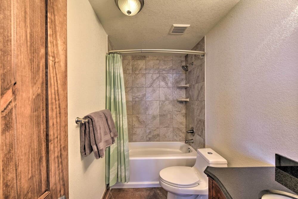 Fairplay Cabin w/ Pool Table, Deck & Mountain View