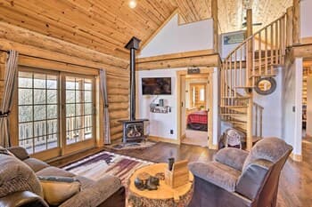 Idyllic Granby Cabin: Perfect Family Getaway!