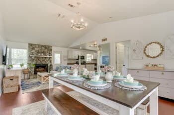 Navarre Vacation House Rental ~ 4 Mi to Beach!