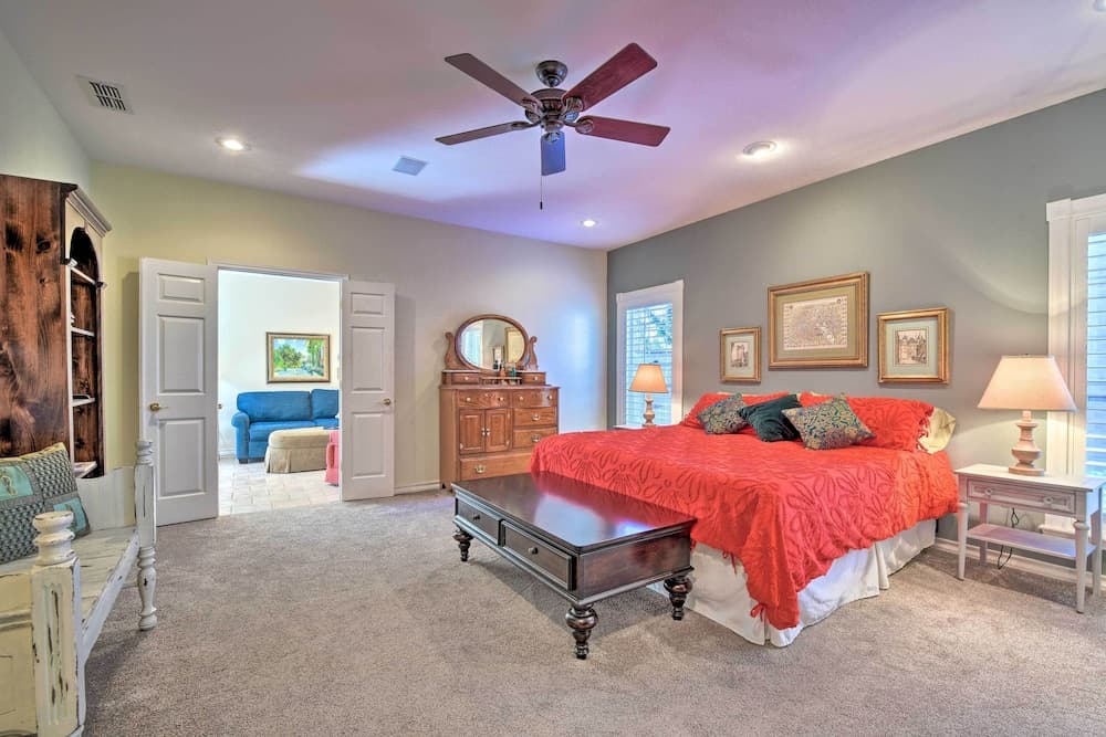 Abilene Home w/ Backyard & Grill: Walk to ACU