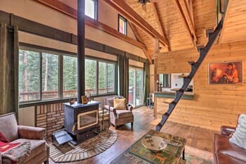 Dreamy St Marys Cabin: Steps to a Private Lake!