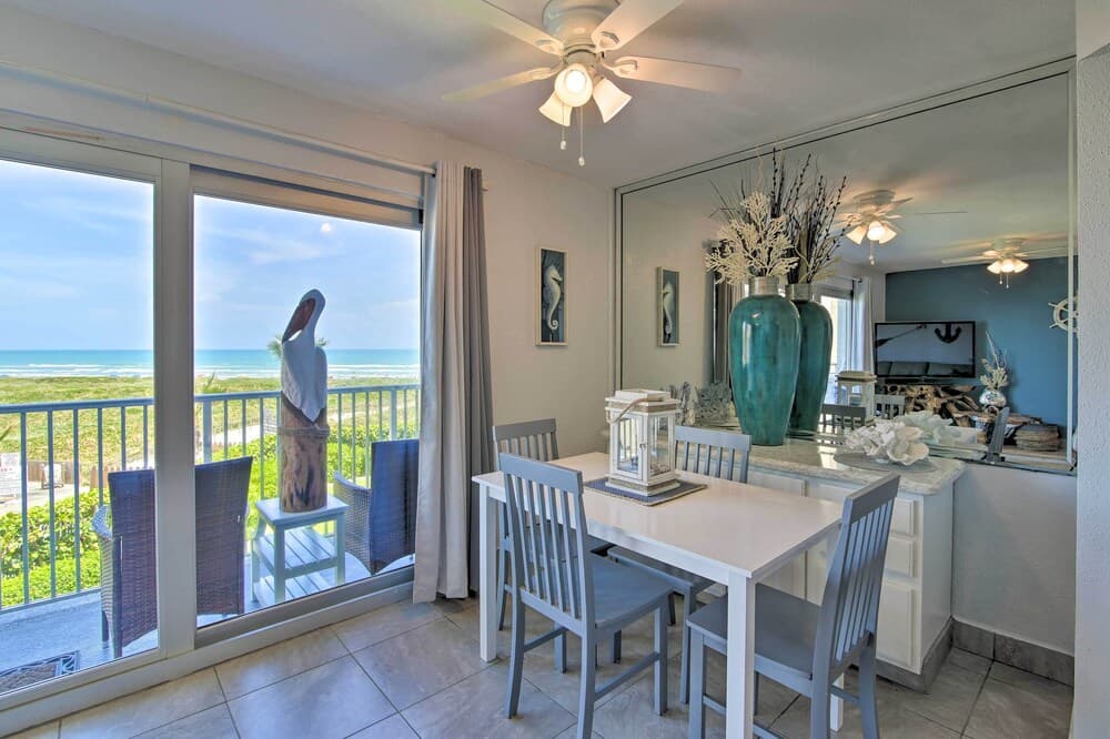Sunny Oceanfront Condo on South Padre Island Beach