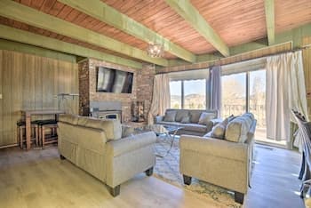 Family Pine Mtn Club Home w/ Deck & Views!
