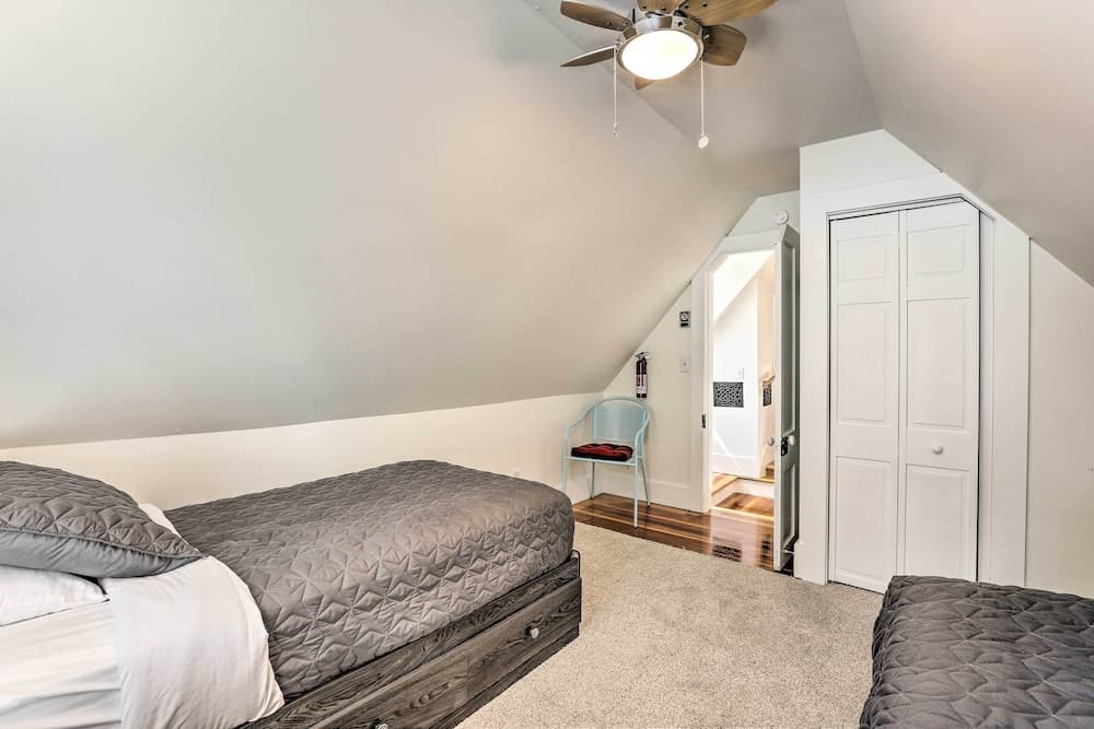 Close to Main St & Slopes: Breck Home w/ Hot Tub!