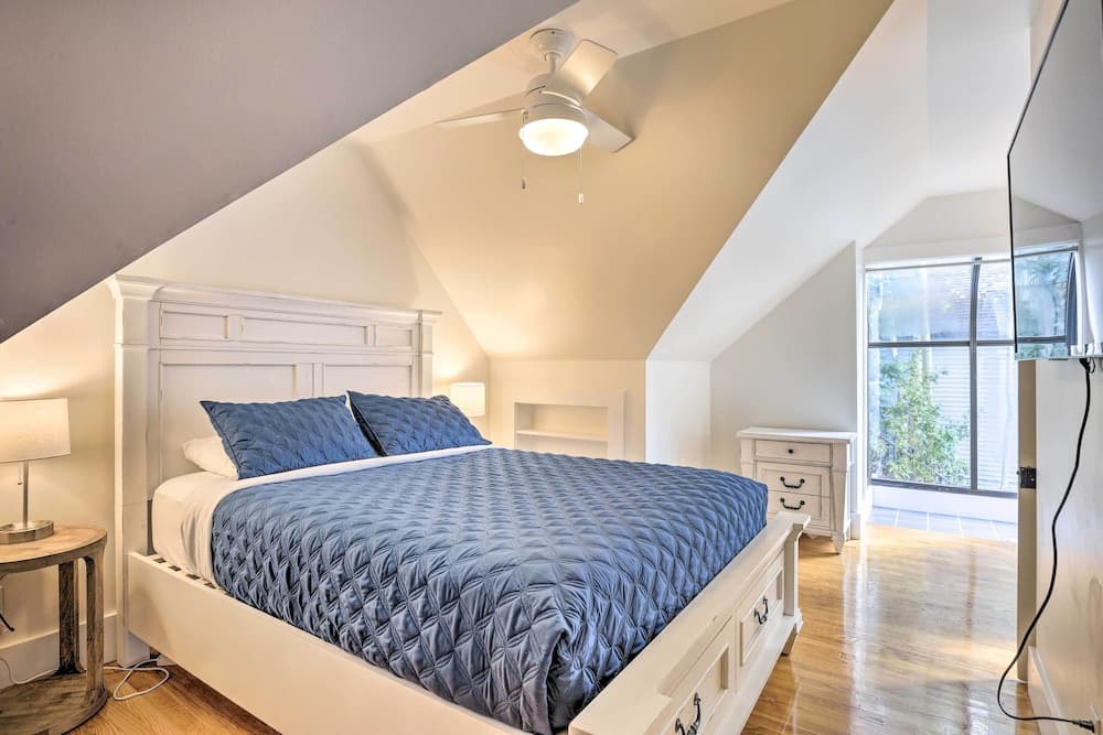 Close to Main St & Slopes: Breck Home w/ Hot Tub!