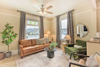 Mod-style Red Lodge Home w/ Private Hot Tub!