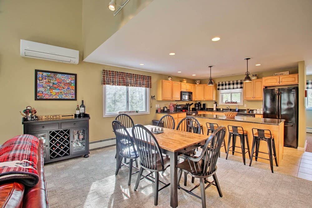 North Conway Retreat - 1 Mi to Cranmore Mountain!