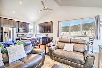 Alma Retreat w/ Mtn Views ~ 17 Mi to Breck!