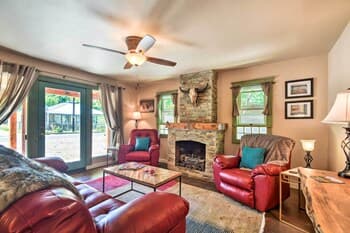 Cozy Home w/ Media Room: Short Walk to Taos Plaza!