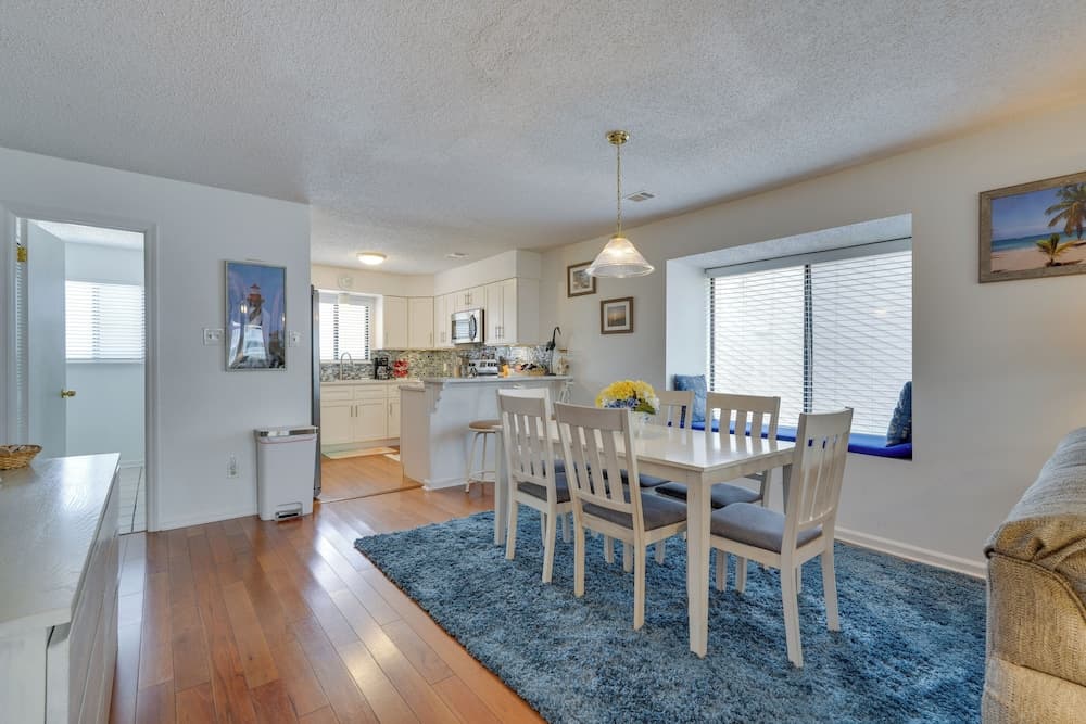 Cape San Blas Townhome w/ Beach Essentials!