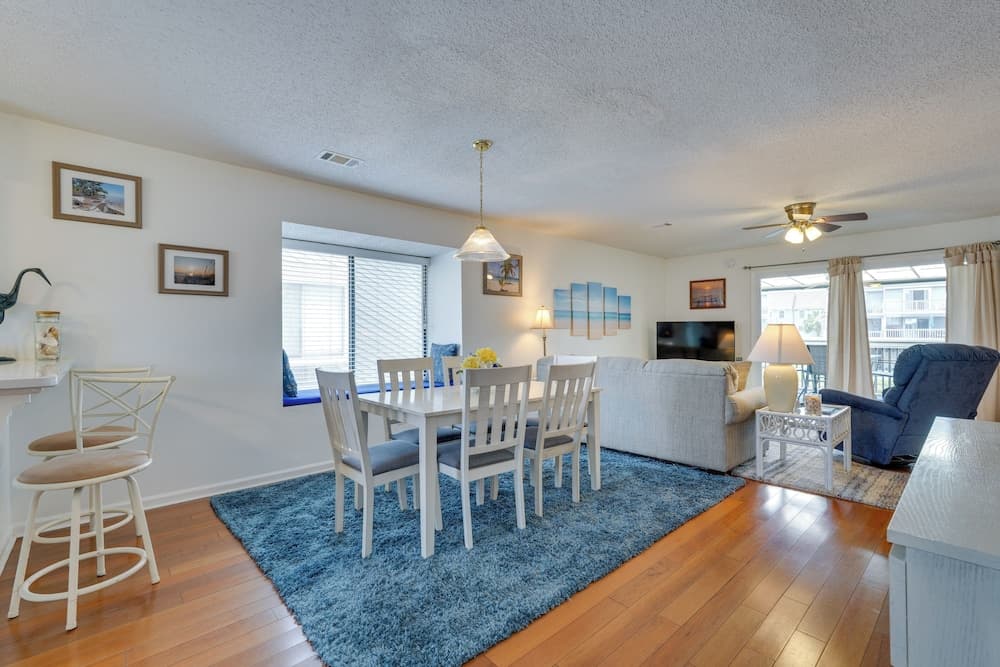 Cape San Blas Townhome w/ Beach Essentials!