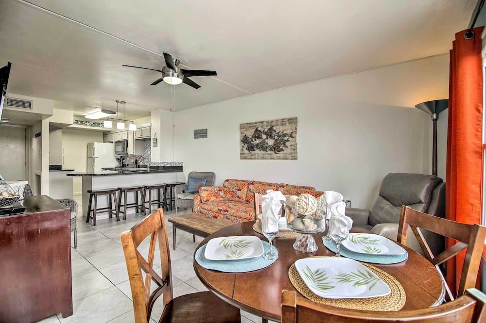 Steps to Beach: Beach Haven w/ Shared Amenities