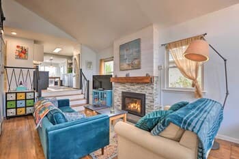 Waterfront Chesapeake Cottage in Oyster Bay - Dock