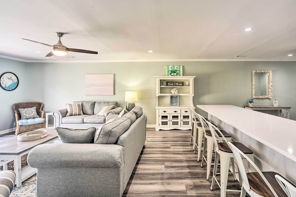 Sunny Edisto Island Duplex - Half Mile to Beach!