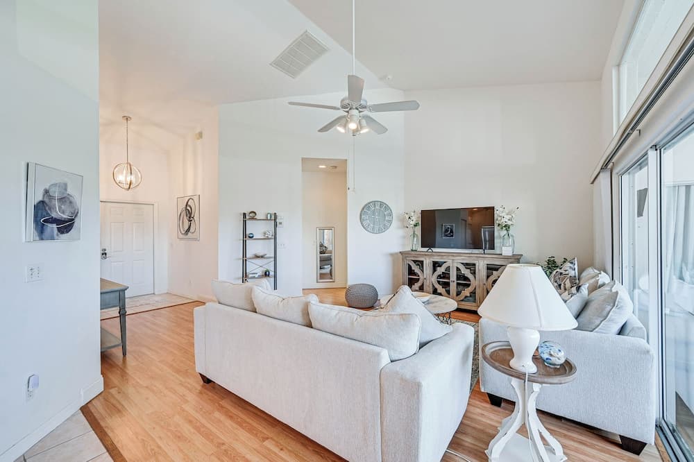 Naples Vacation Rental Home w/ Heated Private Pool